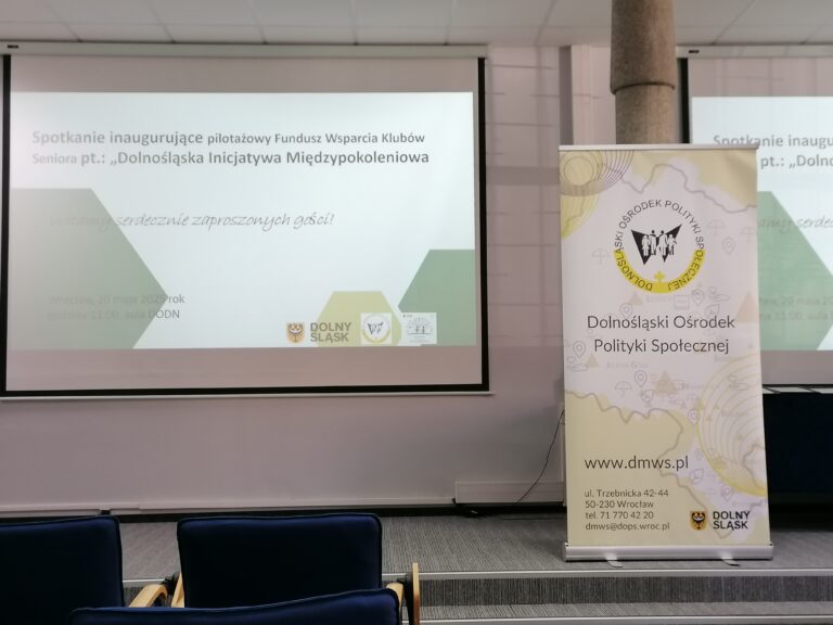 Read more about the article Dolnośląska Inicjatywa Międzypokoleniowa